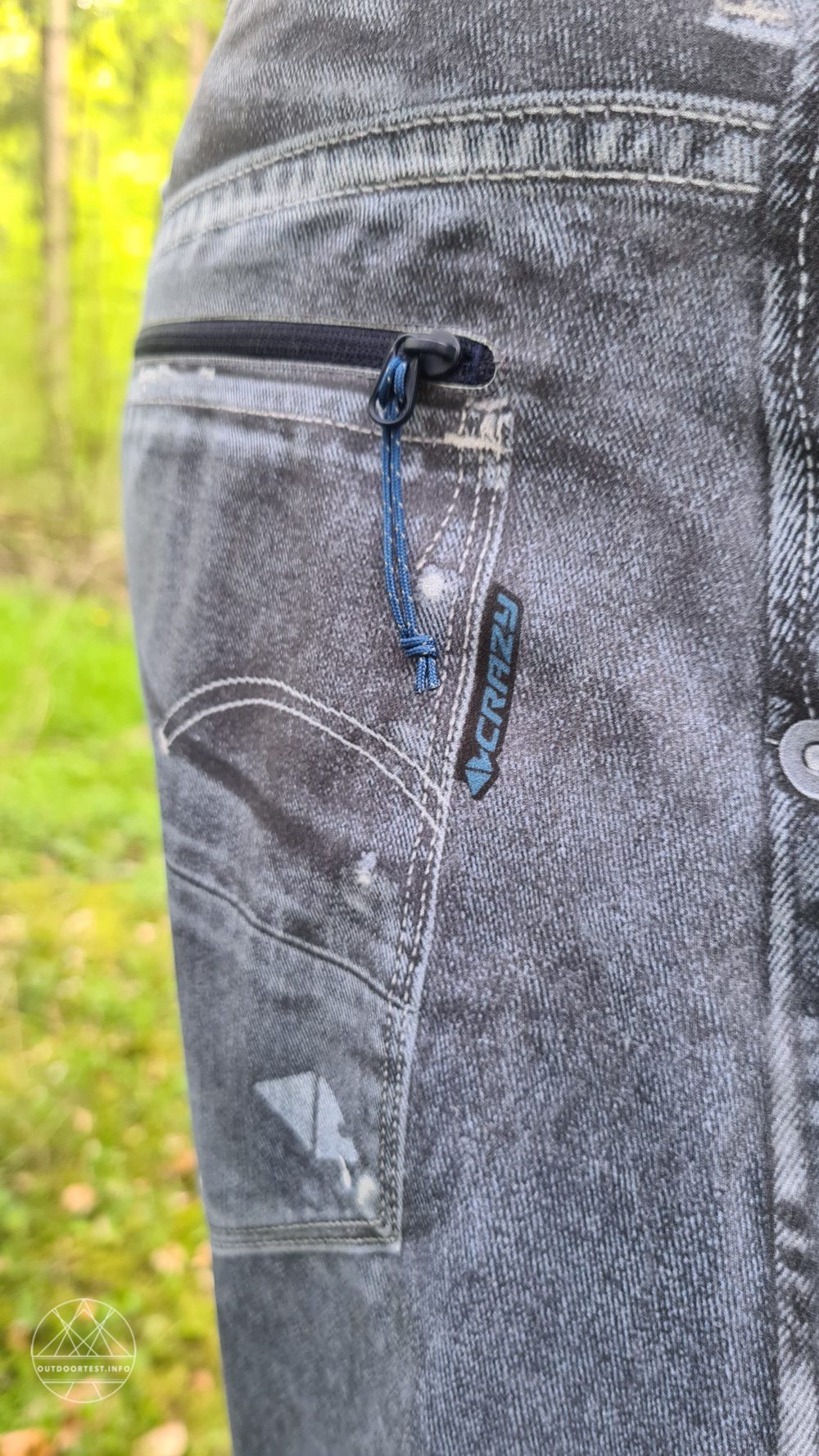 CRAZY IDEA Short Super