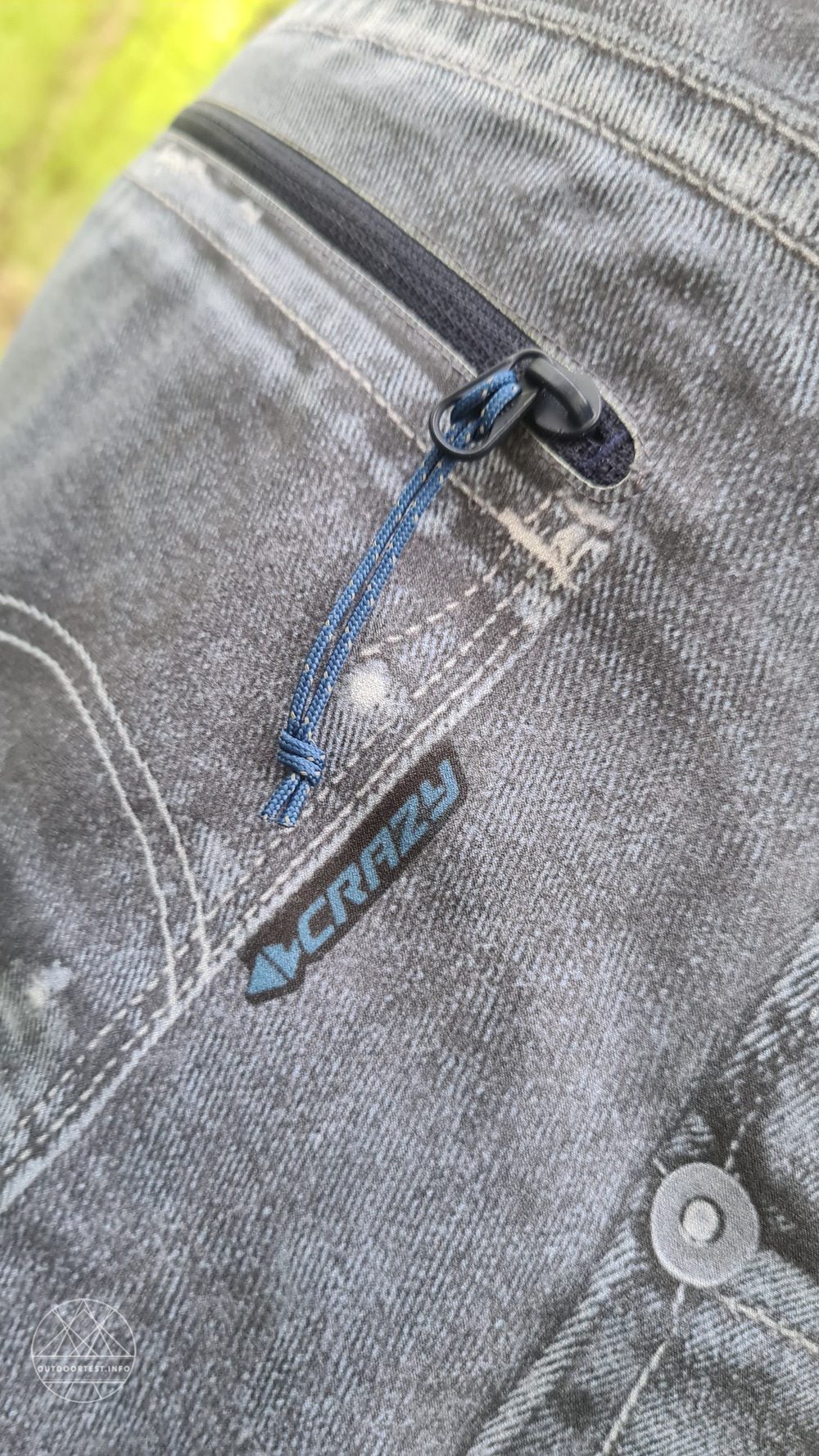 CRAZY IDEA Short Super