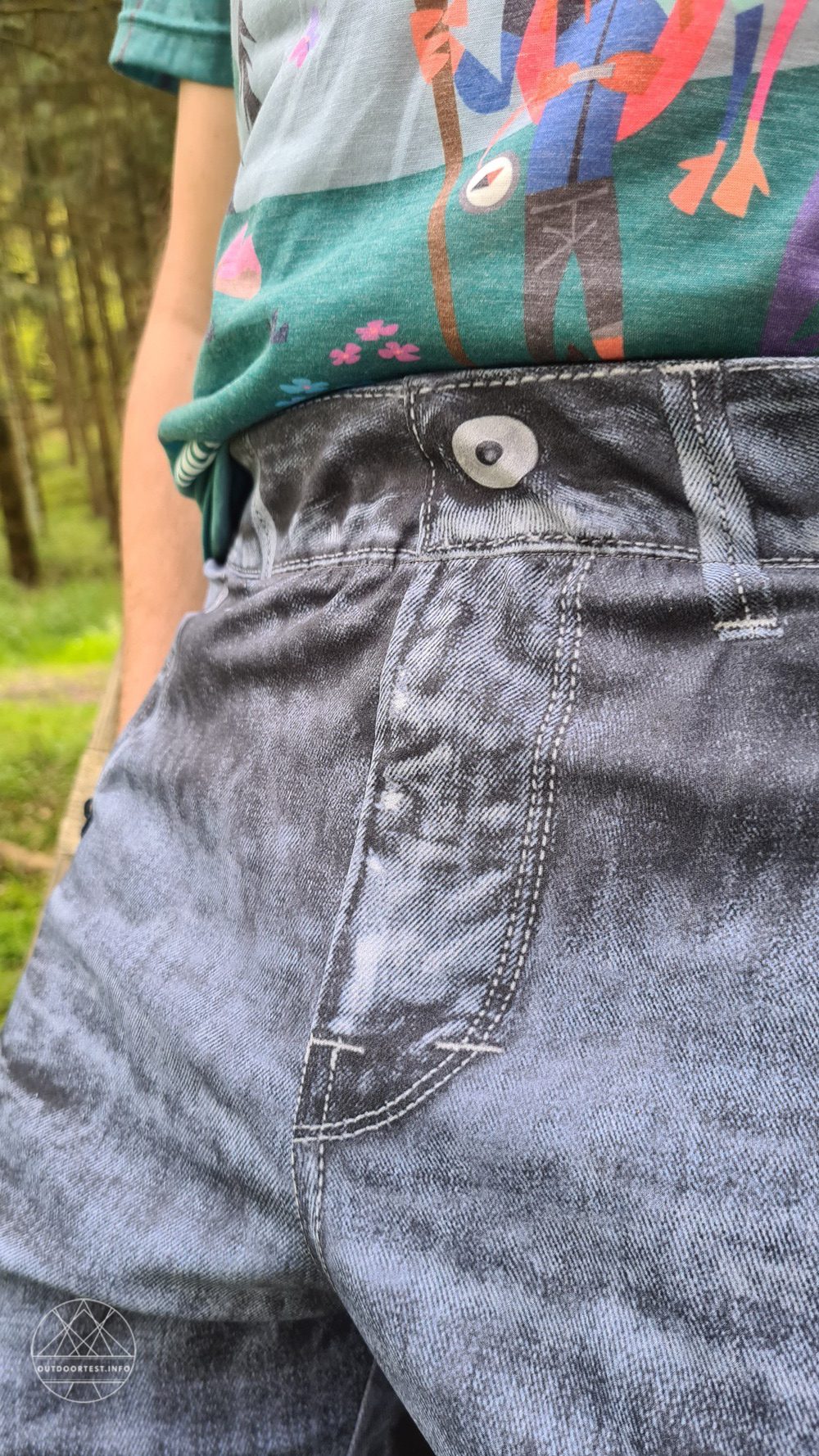 CRAZY IDEA Short Super