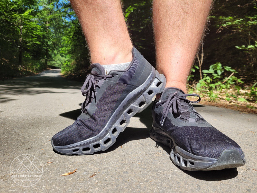 ON Running Cloudmonster