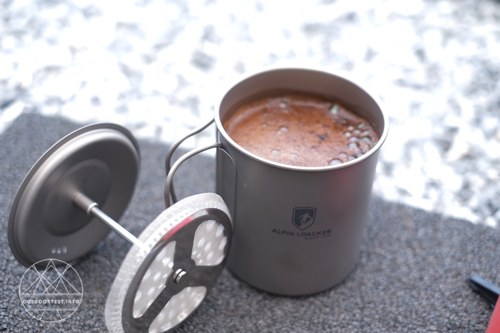 Alpine Loacker Ultra Light Stove mit French Press Kaffedeckel