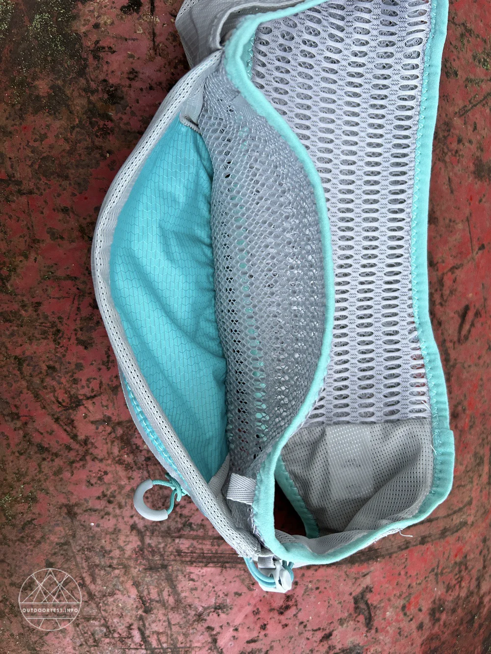 CamelBak Ultra™ Belt 2.5L with 500ml Quick Stow™ Flask