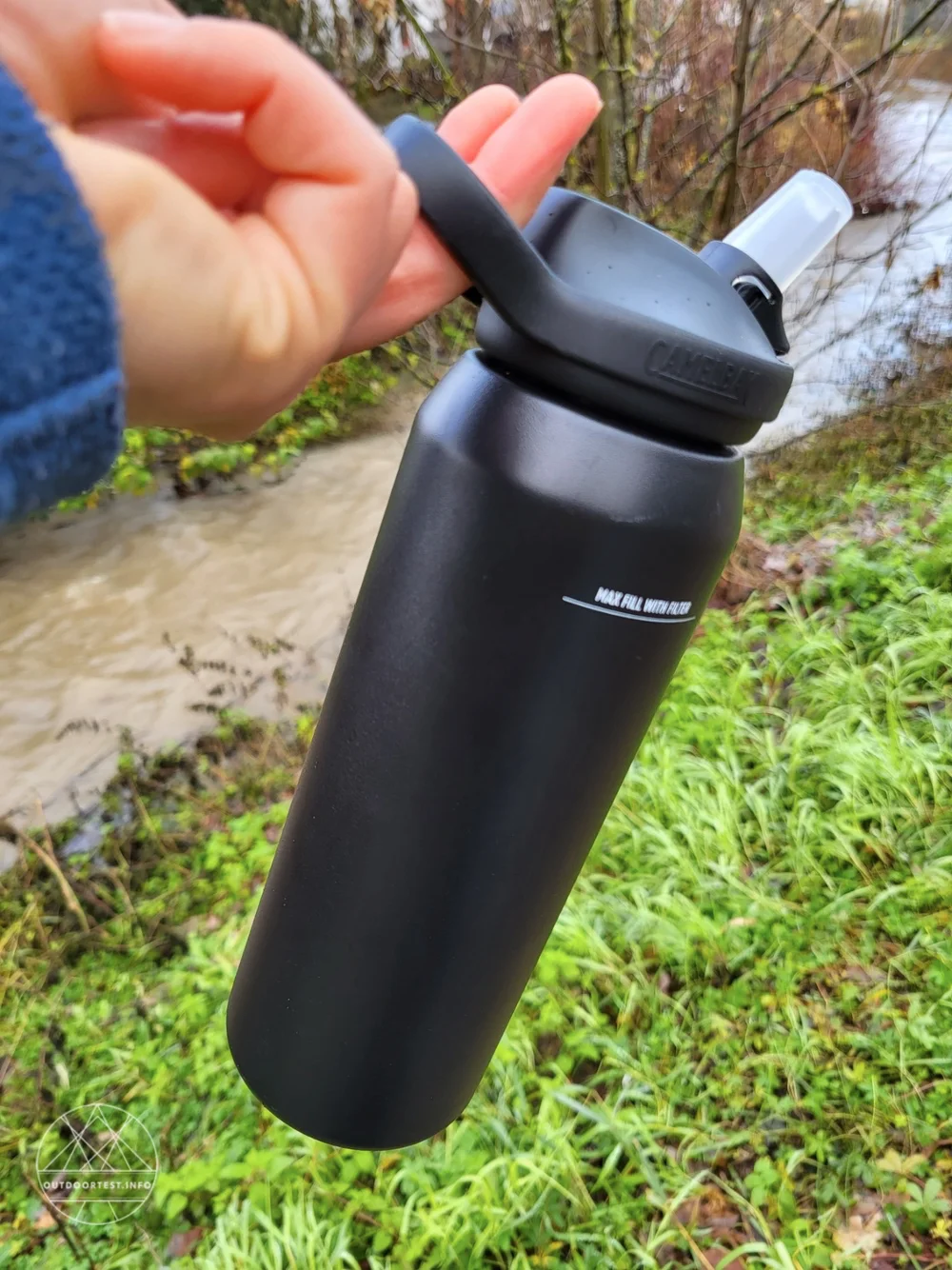 Camelbak Eddy®+ Vakuumisolierte Edelstahlflasche Filtered By LifeStraw® 1L