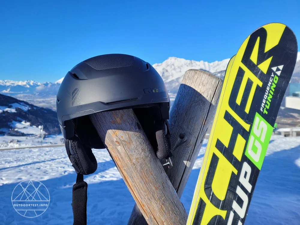 Giro Tor Spherical Snowboardhelm
