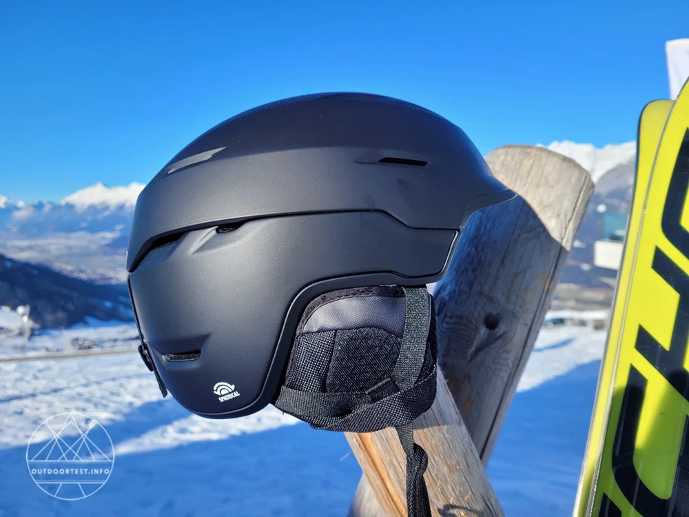Giro Tor Spherical Snowboardhelm