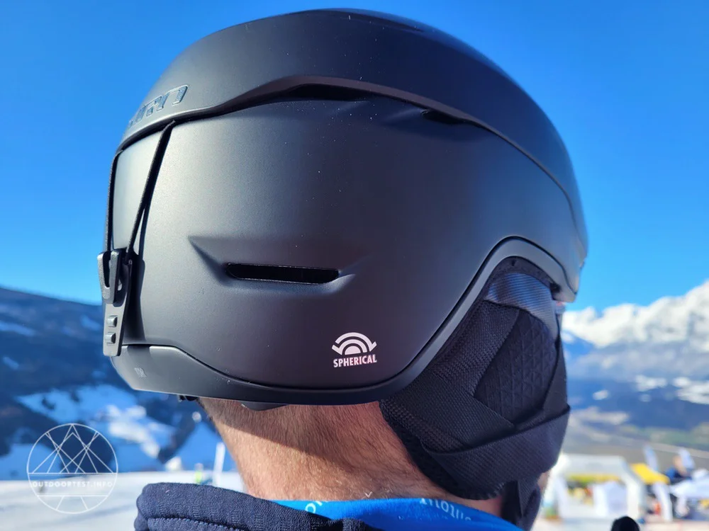 Giro Tor Spherical Snowboardhelm