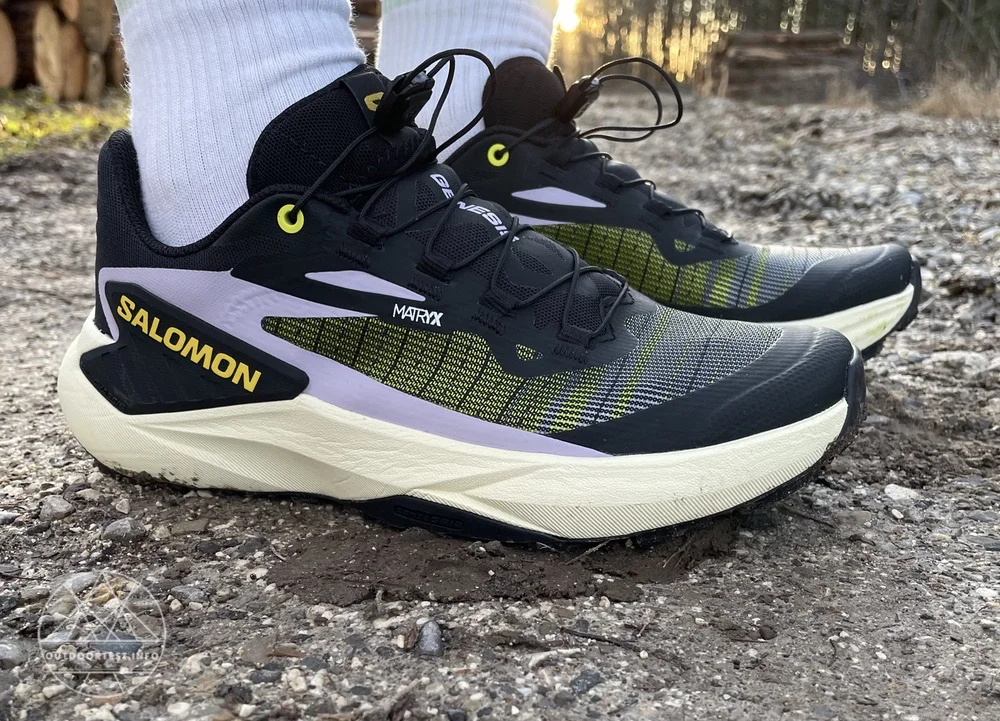 Salomon Genesis Trailrunningschuh