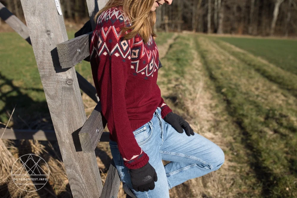 Sherpa Indu Eco Mock Neck Pullover