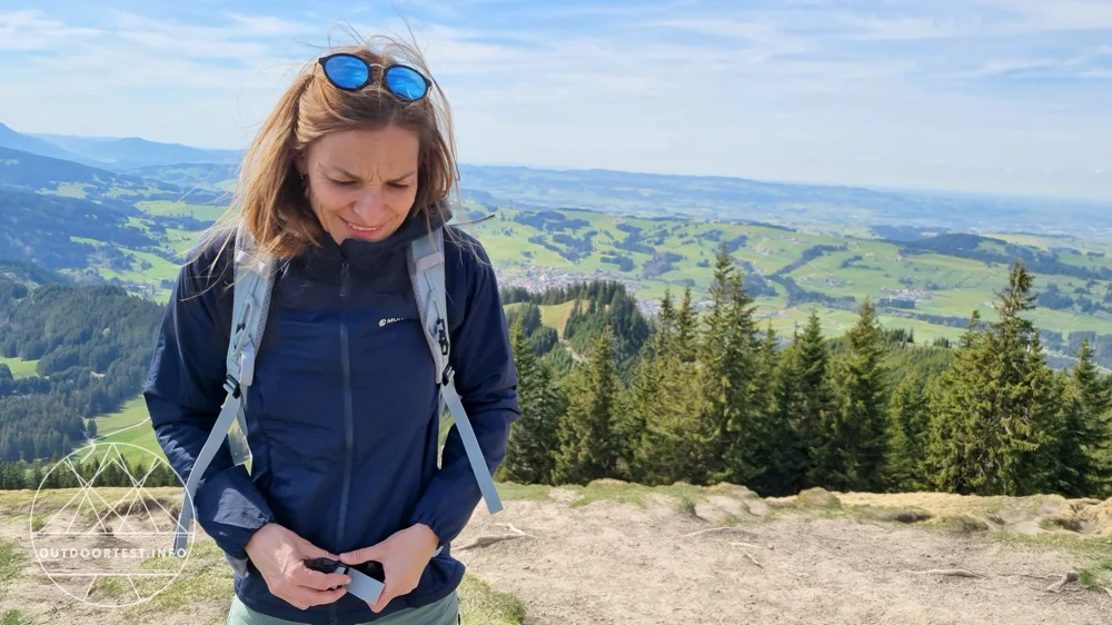 Montane Fireball Lite Hooded Insulated Jacket