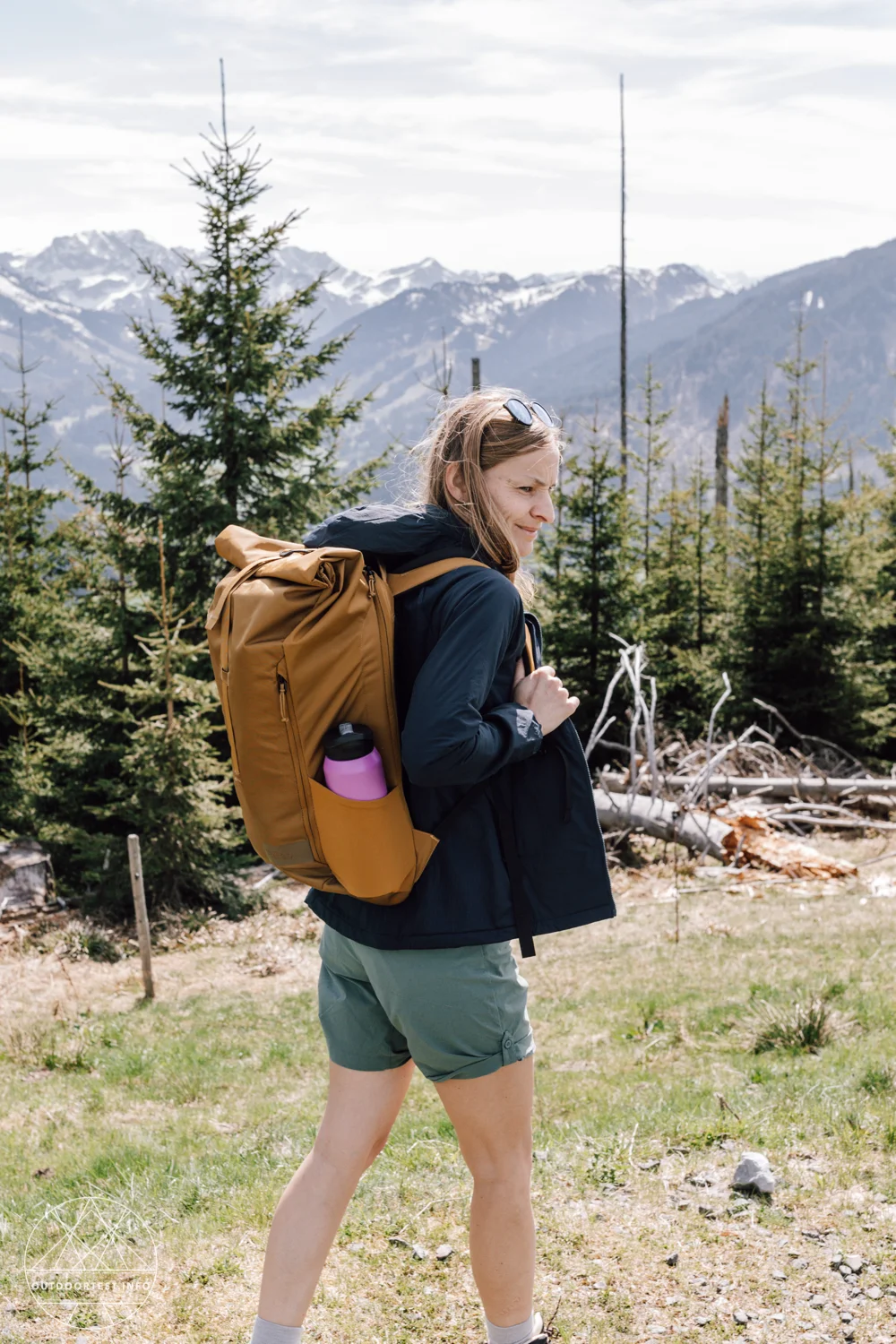 Montane Fireball Lite Hooded Insulated Jacket