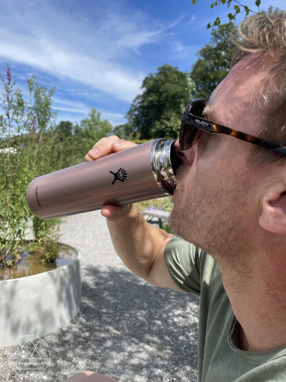 Hydro Flask Lightweight Wide Mouth Trail Series 24 oz