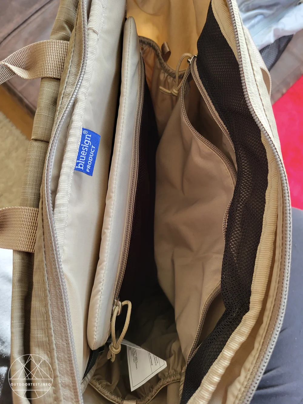 Osprey Poco™ Changing Tote