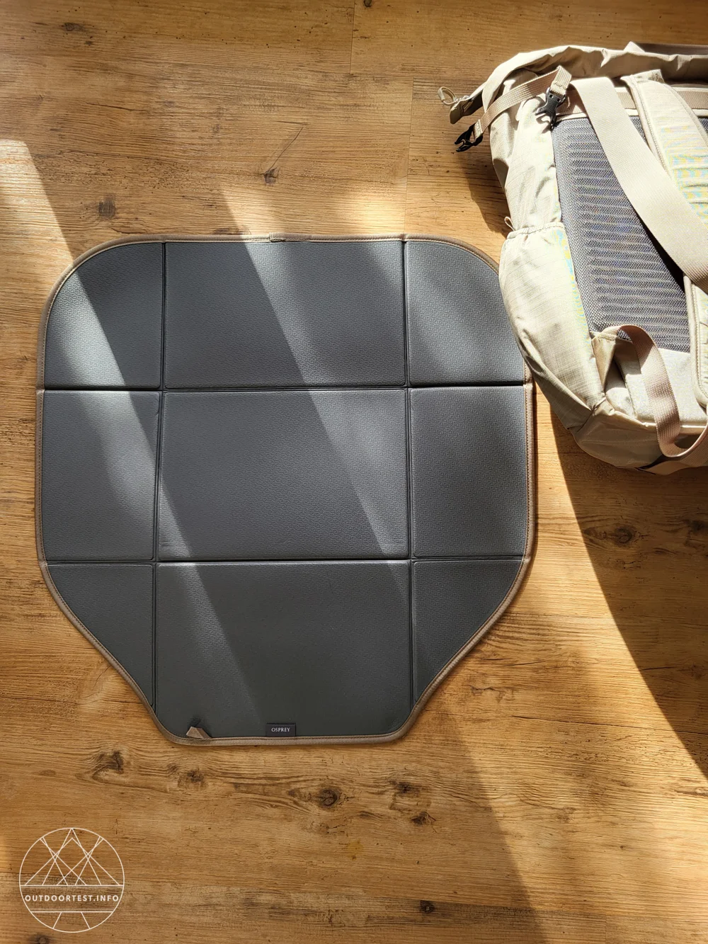 Osprey Poco™ Changing Tote