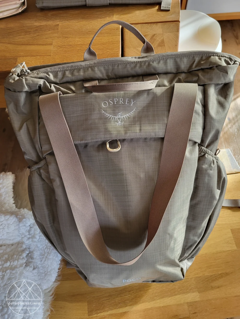 Osprey Poco™ Changing Tote