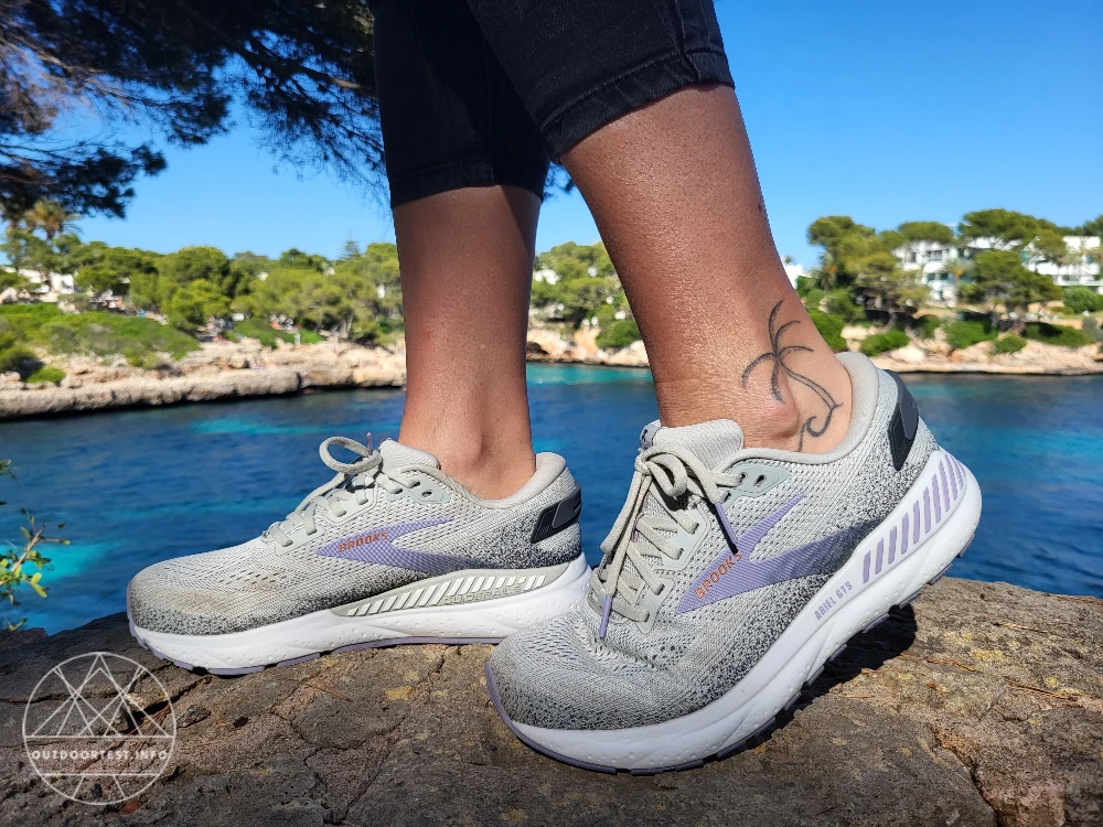 Brooks - Ariel GTS 24 