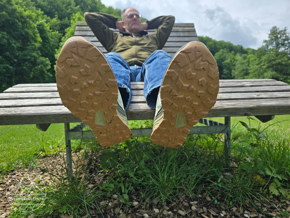 AKU Omnia V-Light GTX