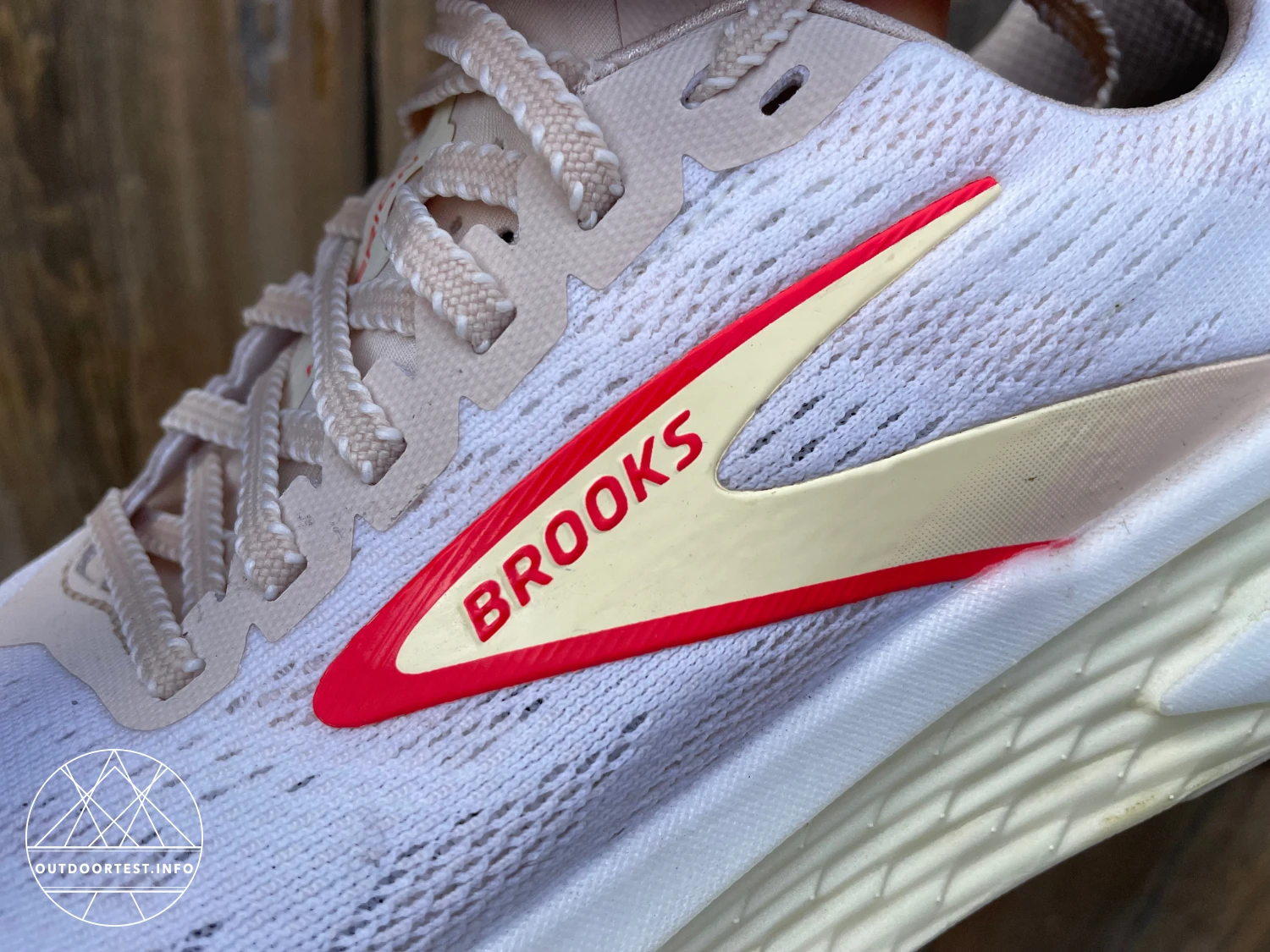 Brooks - Hyperion 2 
