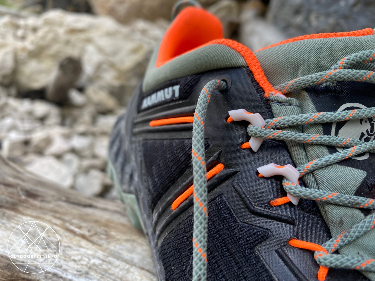 MAMMUT - Alnasca Knit III Low Women