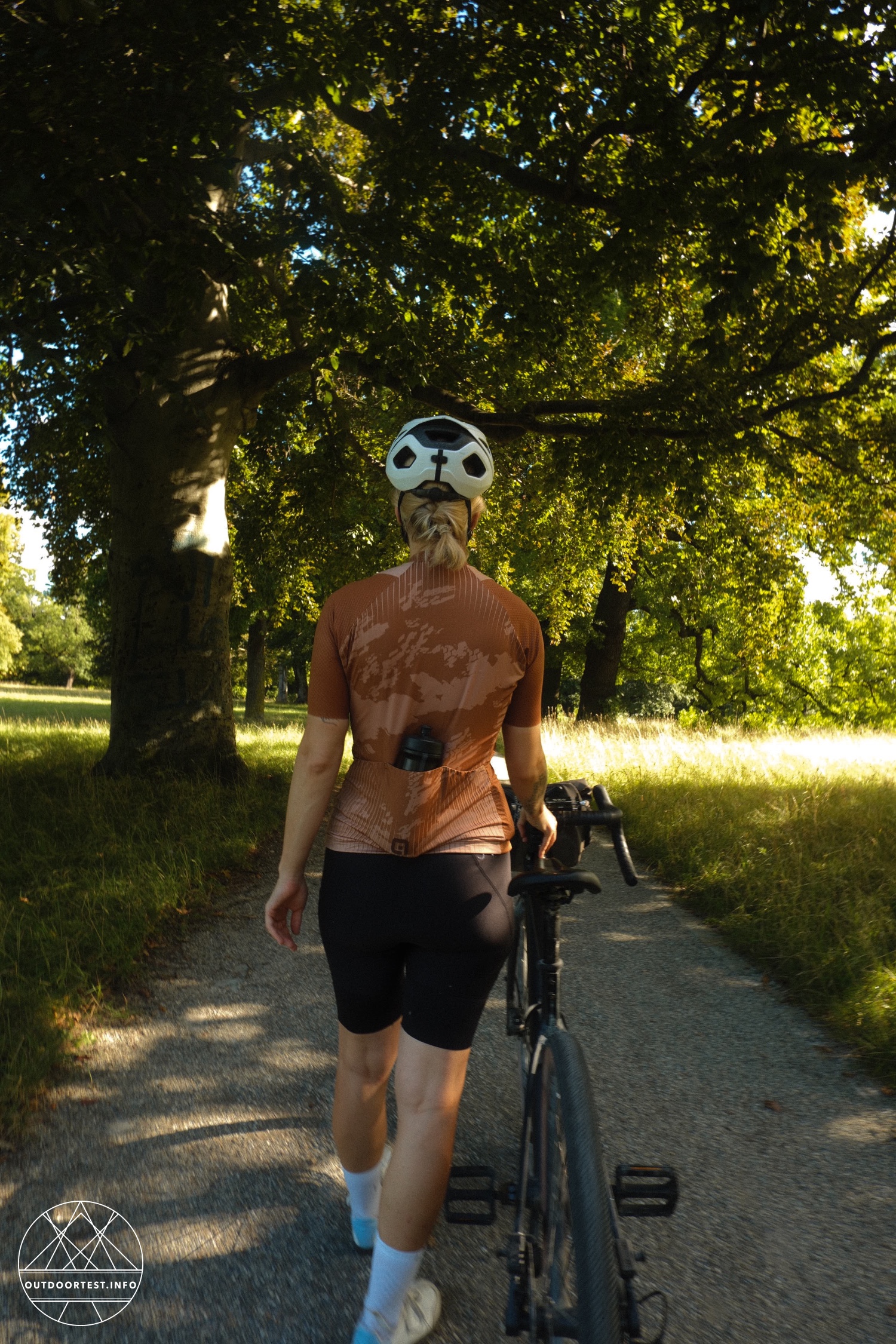 Off-Road Gravel Kurzarmtrikot Krakatoa von Alé