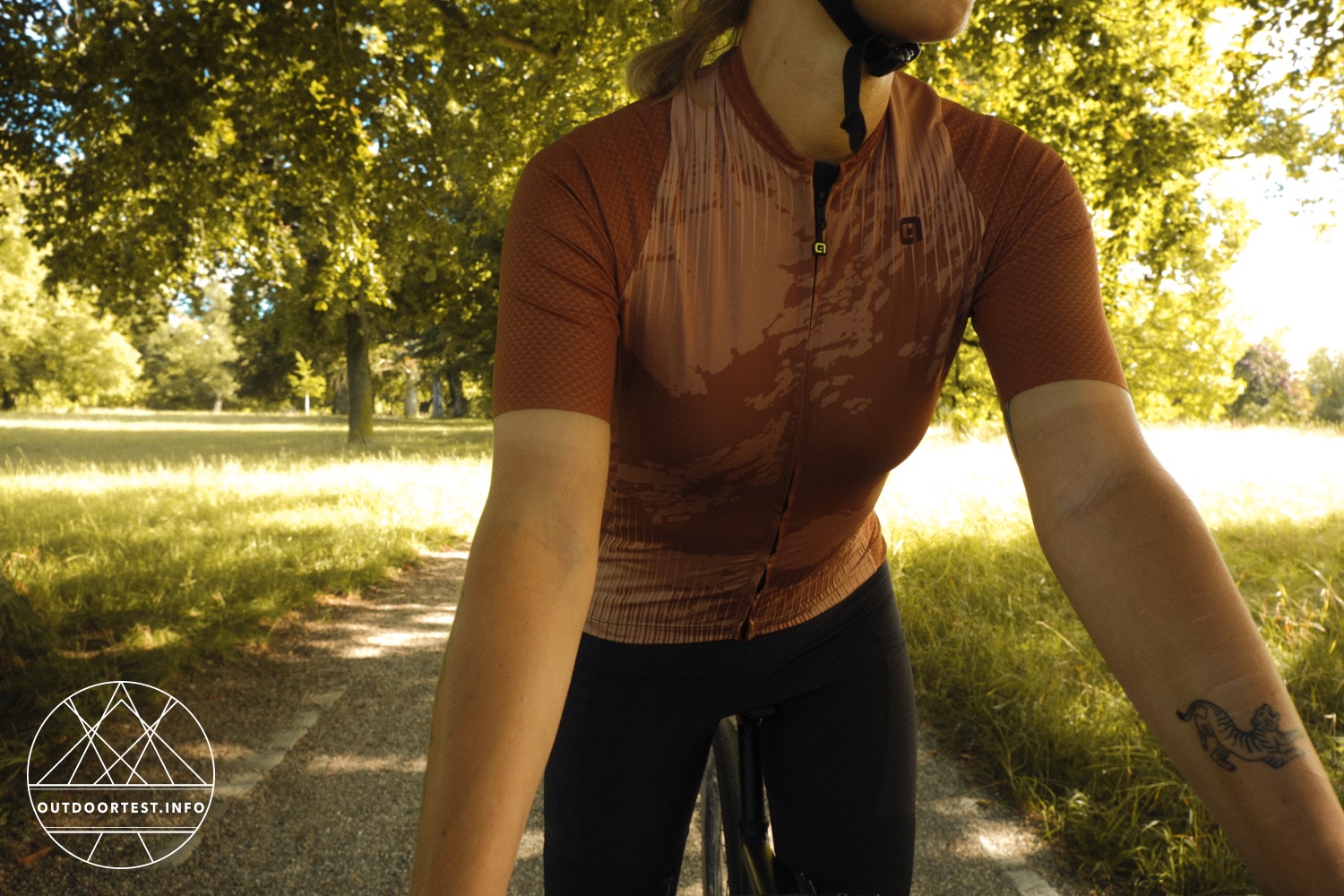 Off-Road Gravel Kurzarmtrikot Krakatoa von Alé