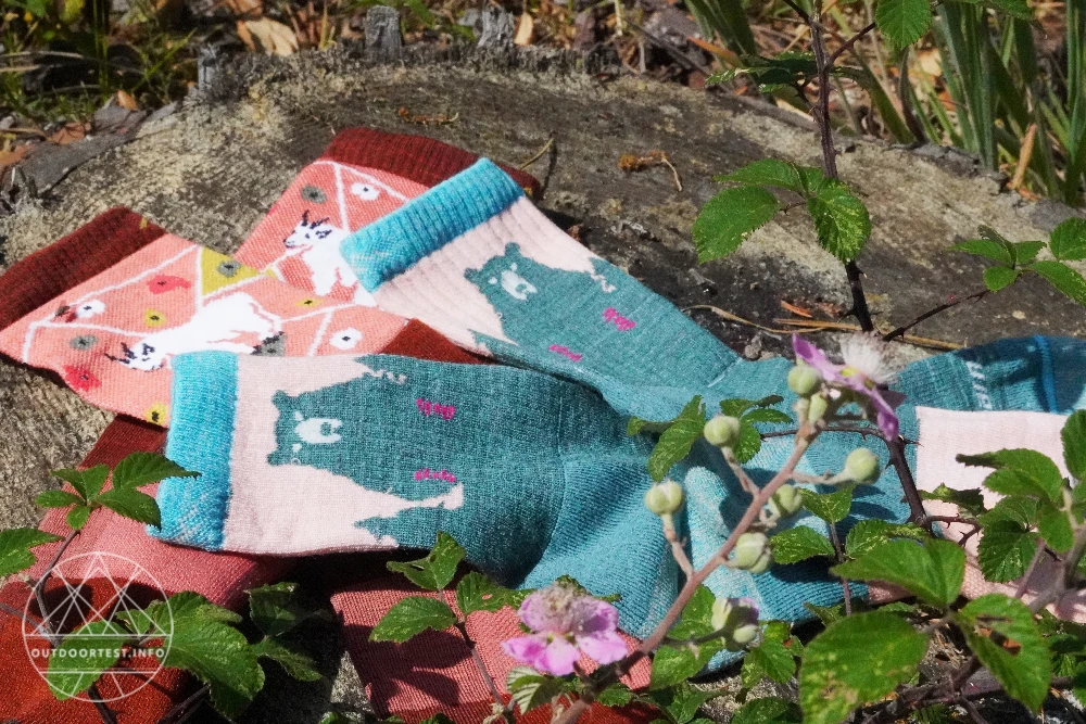 Darn Tough Women's Micro Crew Lightweight Hiking Socks