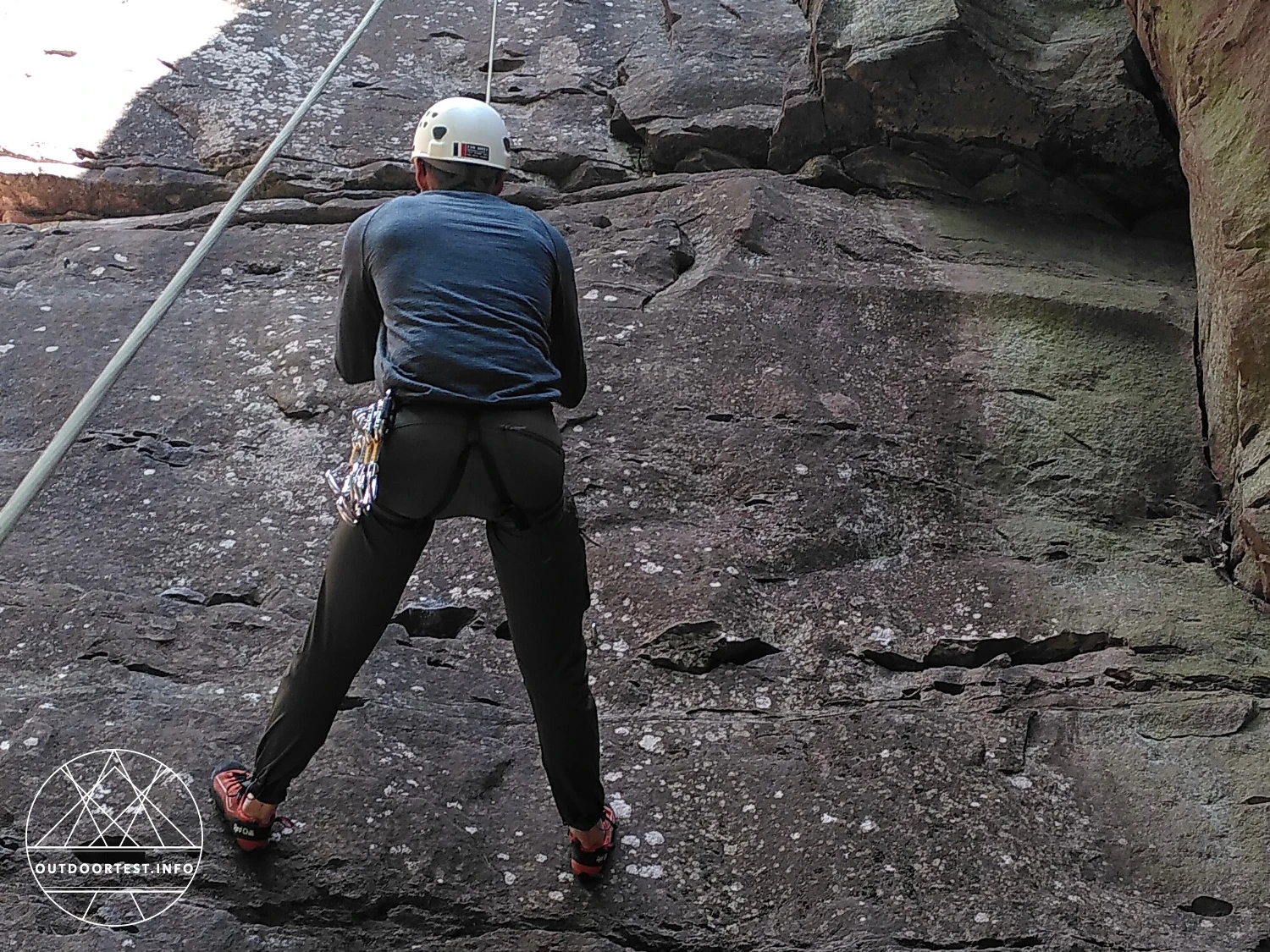 ODLO - Ascent Mid Layer mit Halbreissverschluss