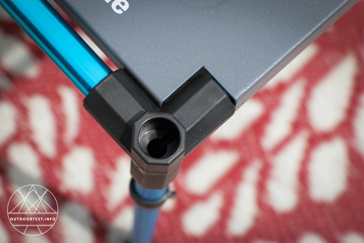 Snowline Camping Family Table L6