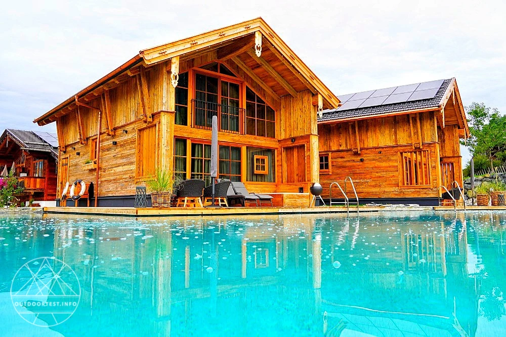 Zwischen Gipfelblick und Kaminfeuer: ein Wochenende im Alpzitt Chaletdorf