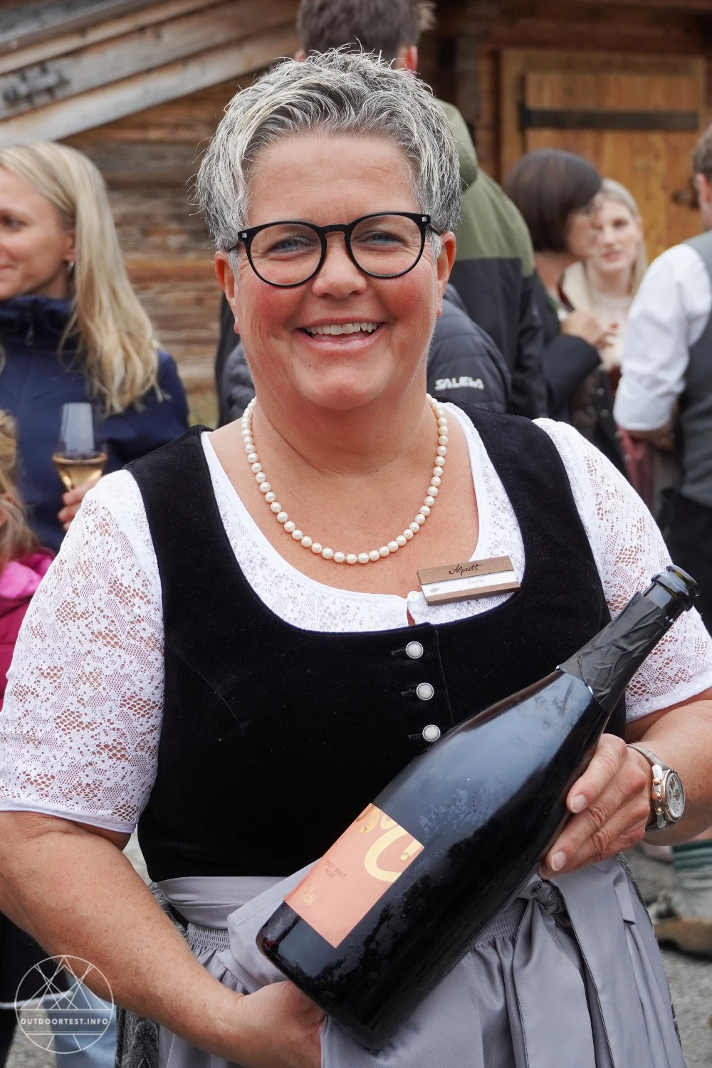 Zwischen Gipfelblick und Kaminfeuer: ein Wochenende im Alpzitt Chaletdorf