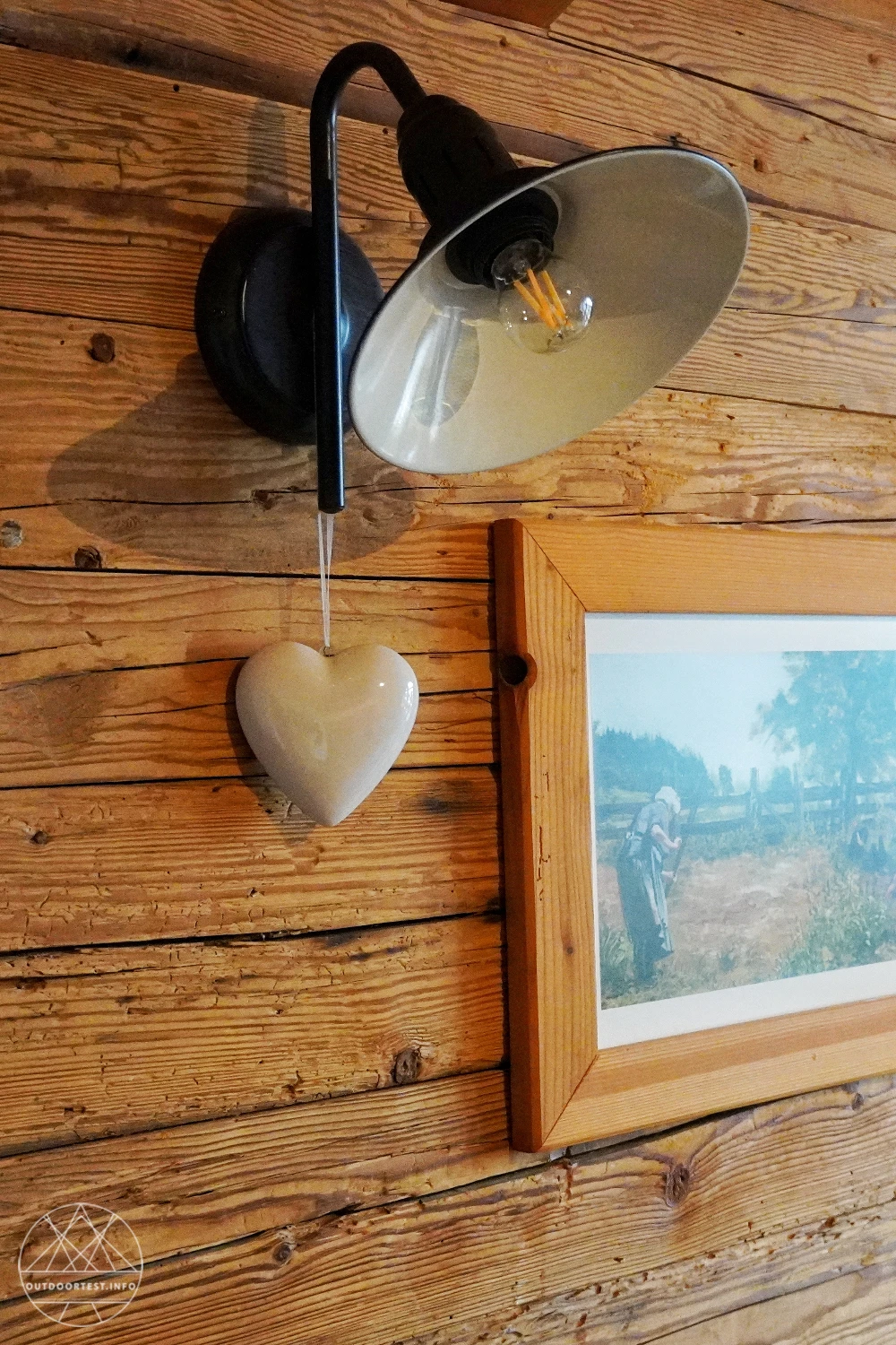 Zwischen Gipfelblick und Kaminfeuer: ein Wochenende im Alpzitt Chaletdorf