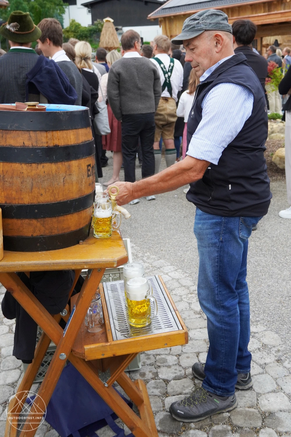 Zwischen Gipfelblick und Kaminfeuer: ein Wochenende im Alpzitt Chaletdorf