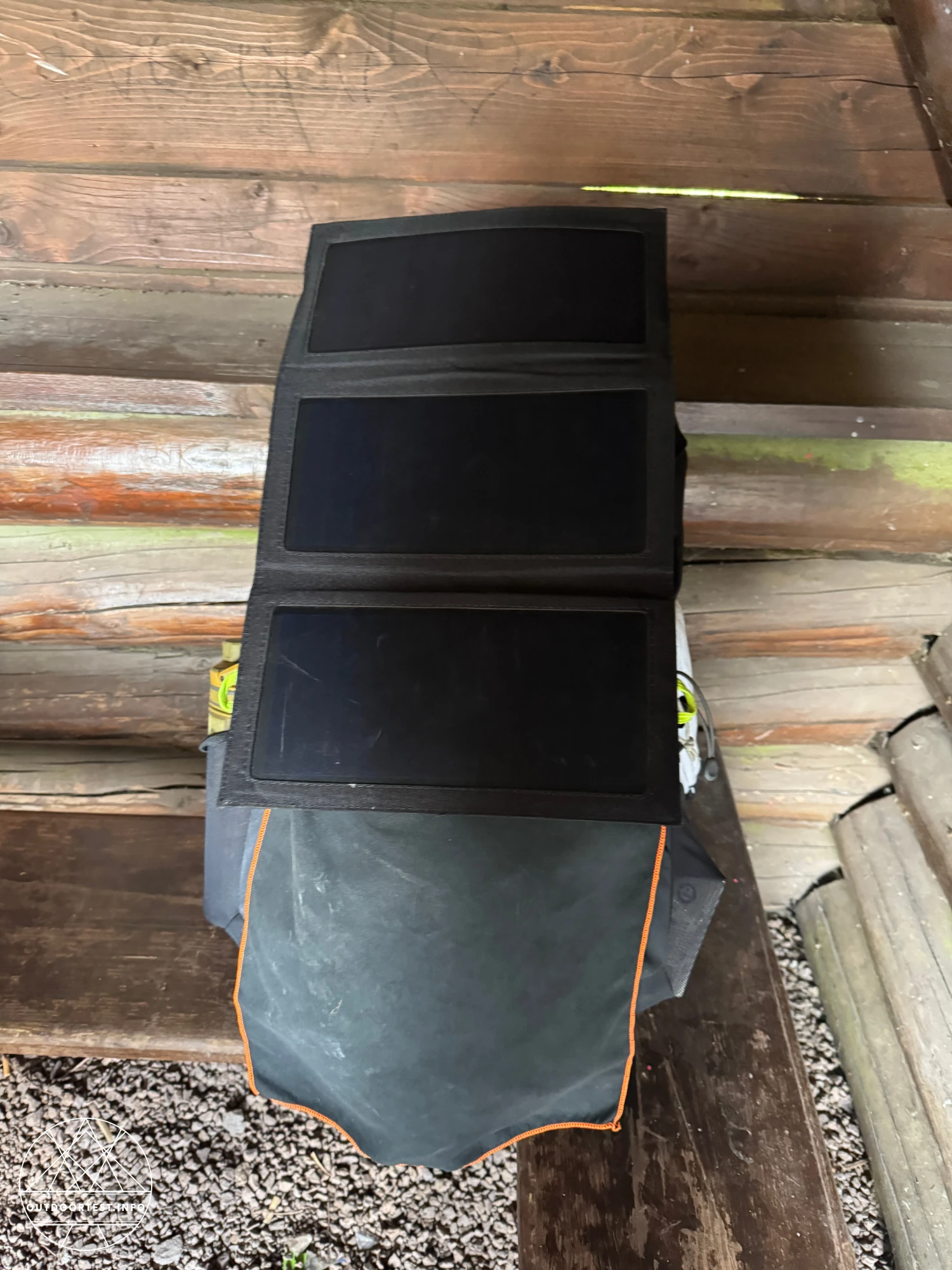 BasicNature - Solar-Ladegerät 'Powerbank'