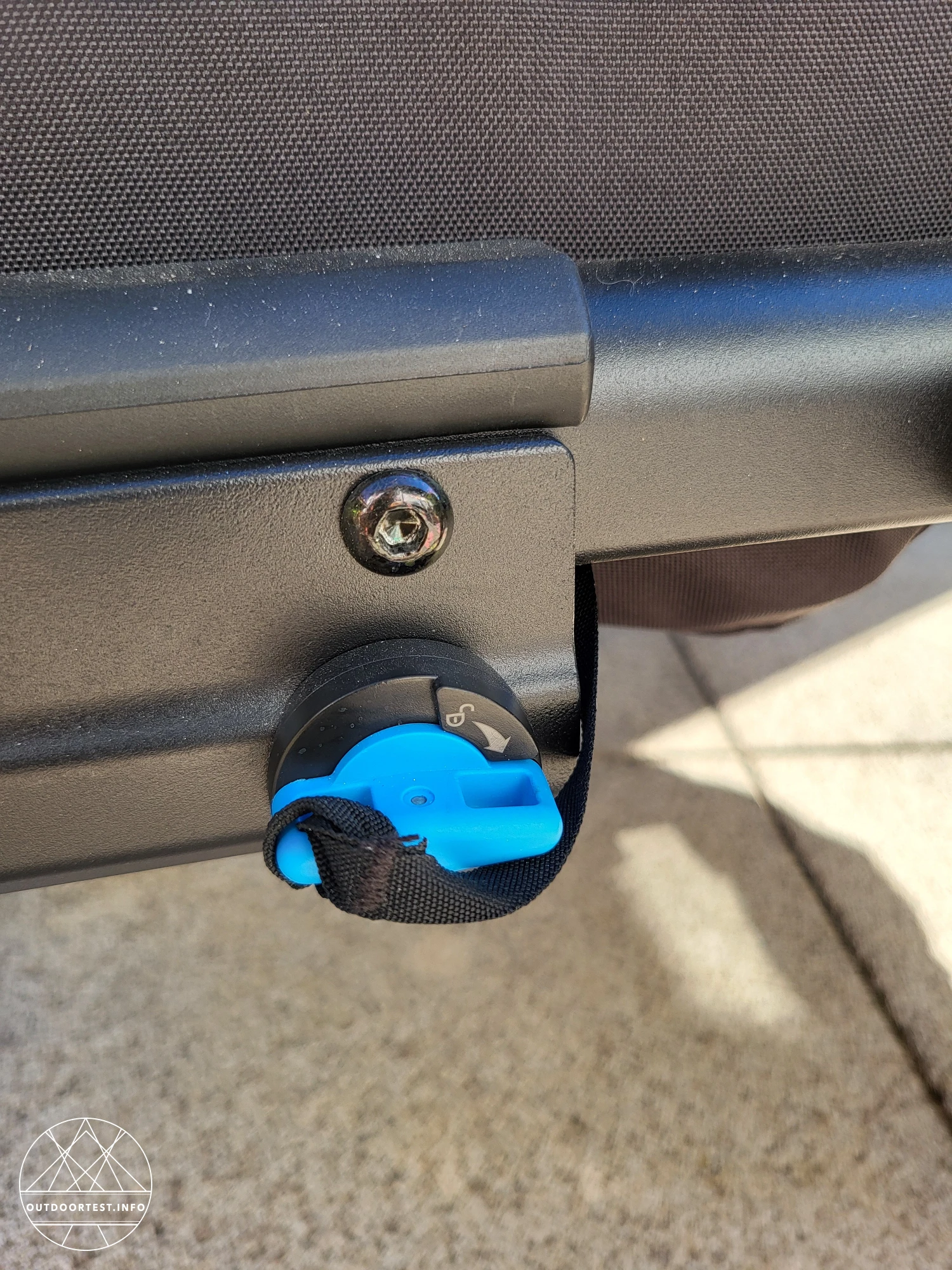 CUBE Kinder Fahrradanhänger Double CMPT mit Jogger Kit und Babyschale