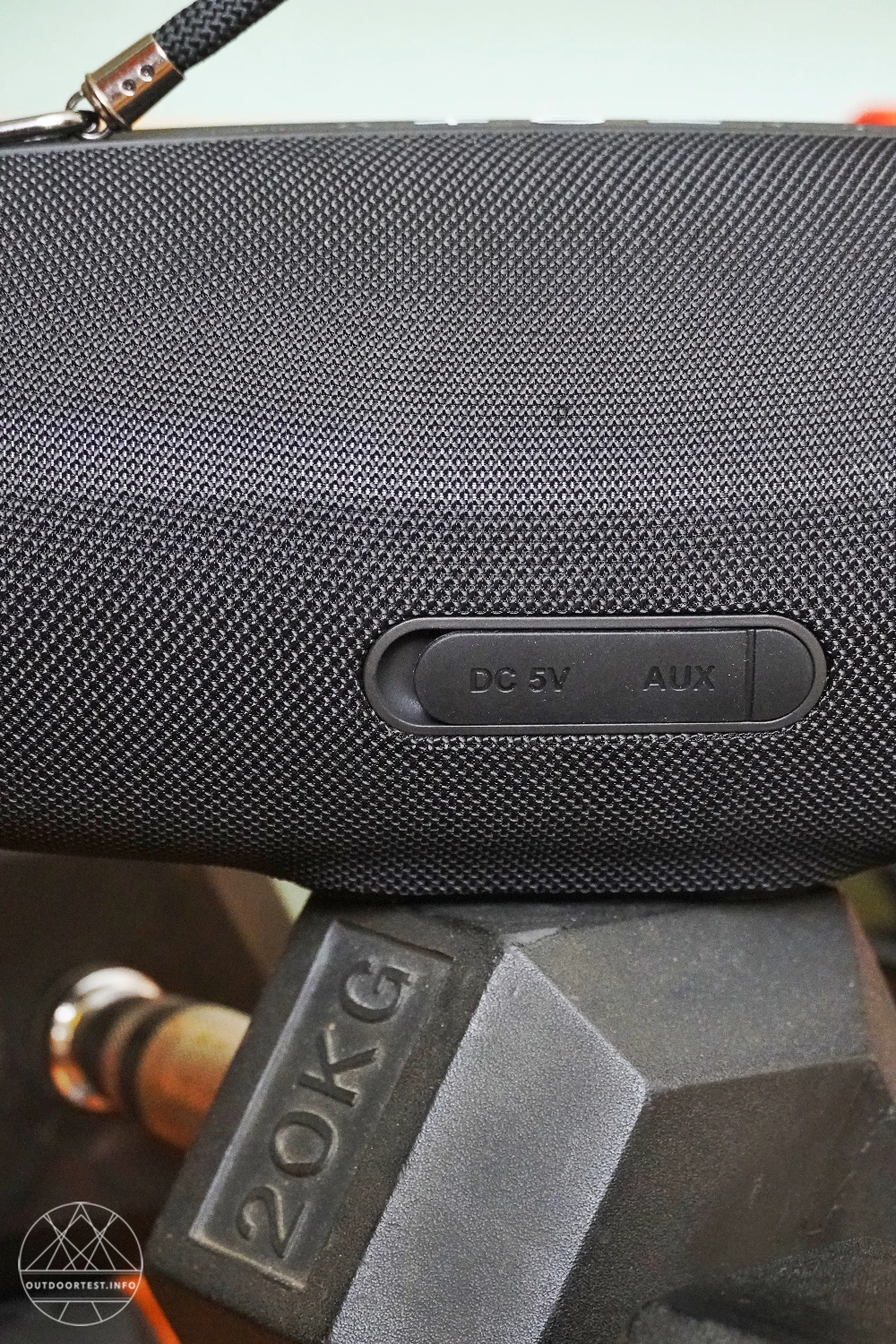 TRIBIT StormBox Lava Tragbarer Bluetooth-Lautsprecher