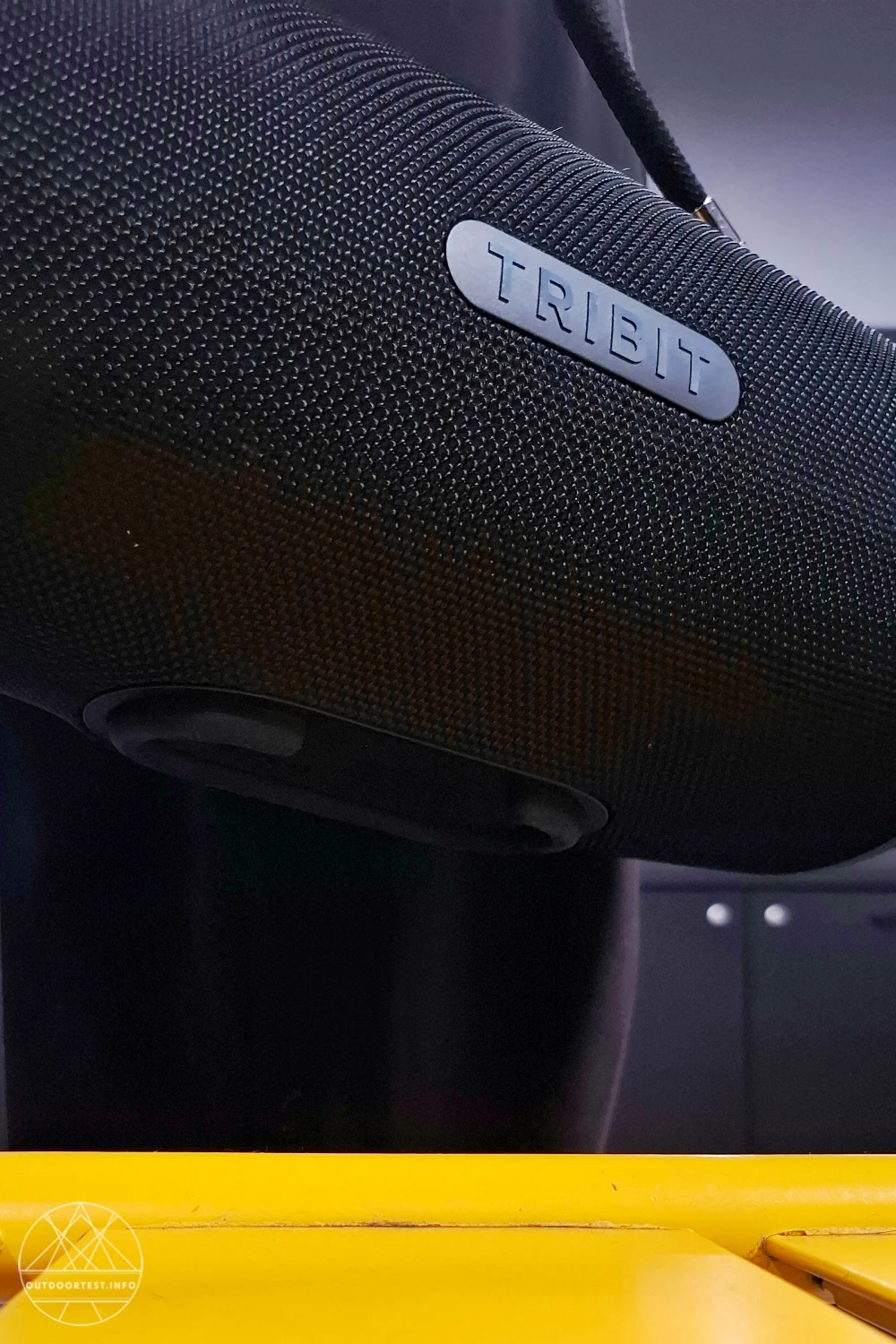 TRIBIT StormBox Lava Tragbarer Bluetooth-Lautsprecher