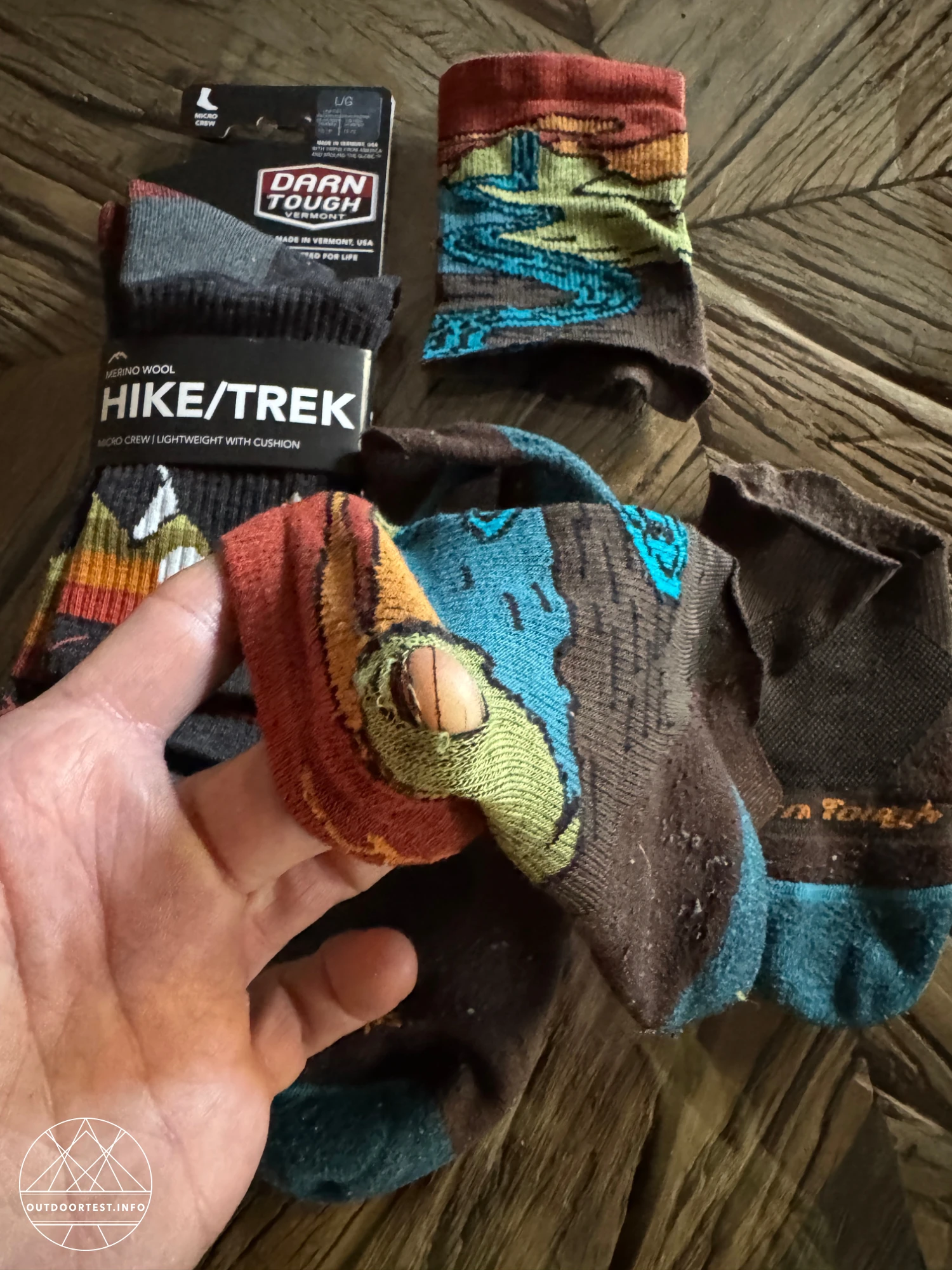 Darn Tough - 5020 Men's Chasing Waterfalls Micro Crew Lightweight Hiking Socks