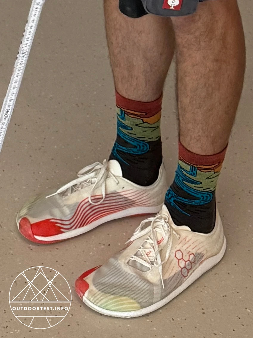 Darn Tough - 5020 Men's Chasing Waterfalls Micro Crew Lightweight Hiking Socks