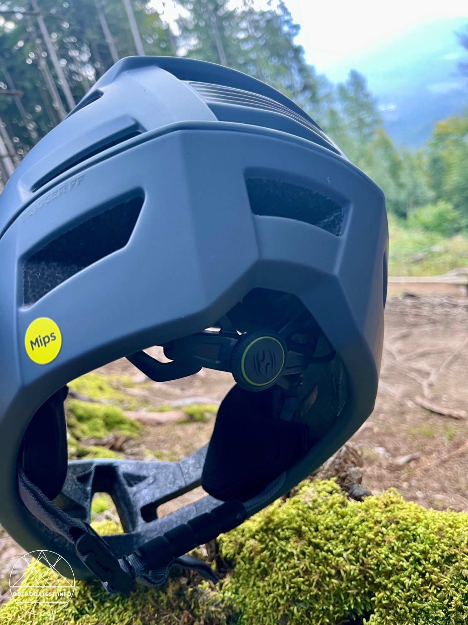 IXS Helm Trigger FF MIPS graphit