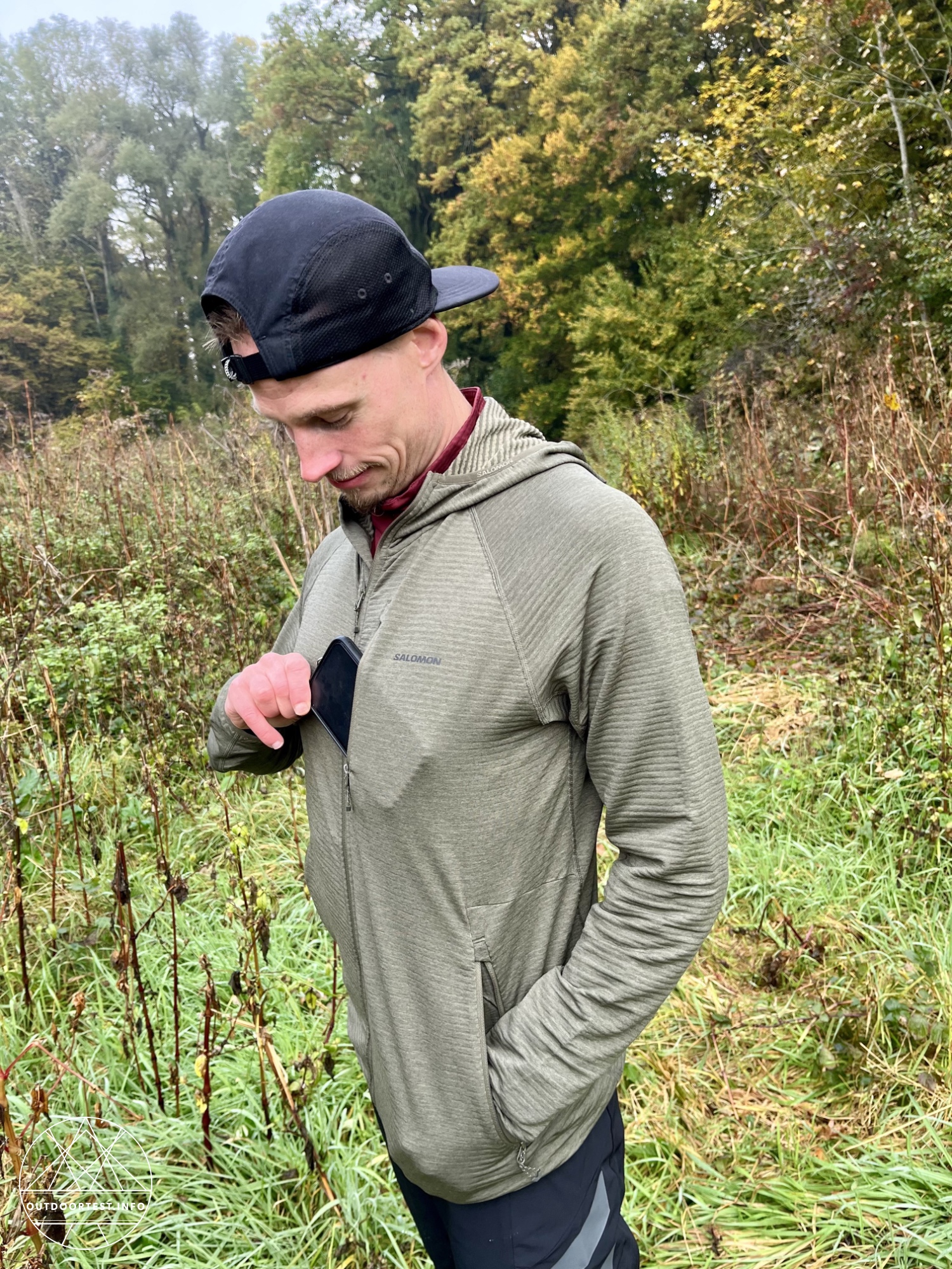 SALOMON - ESSENTIAL LIGHTWARM