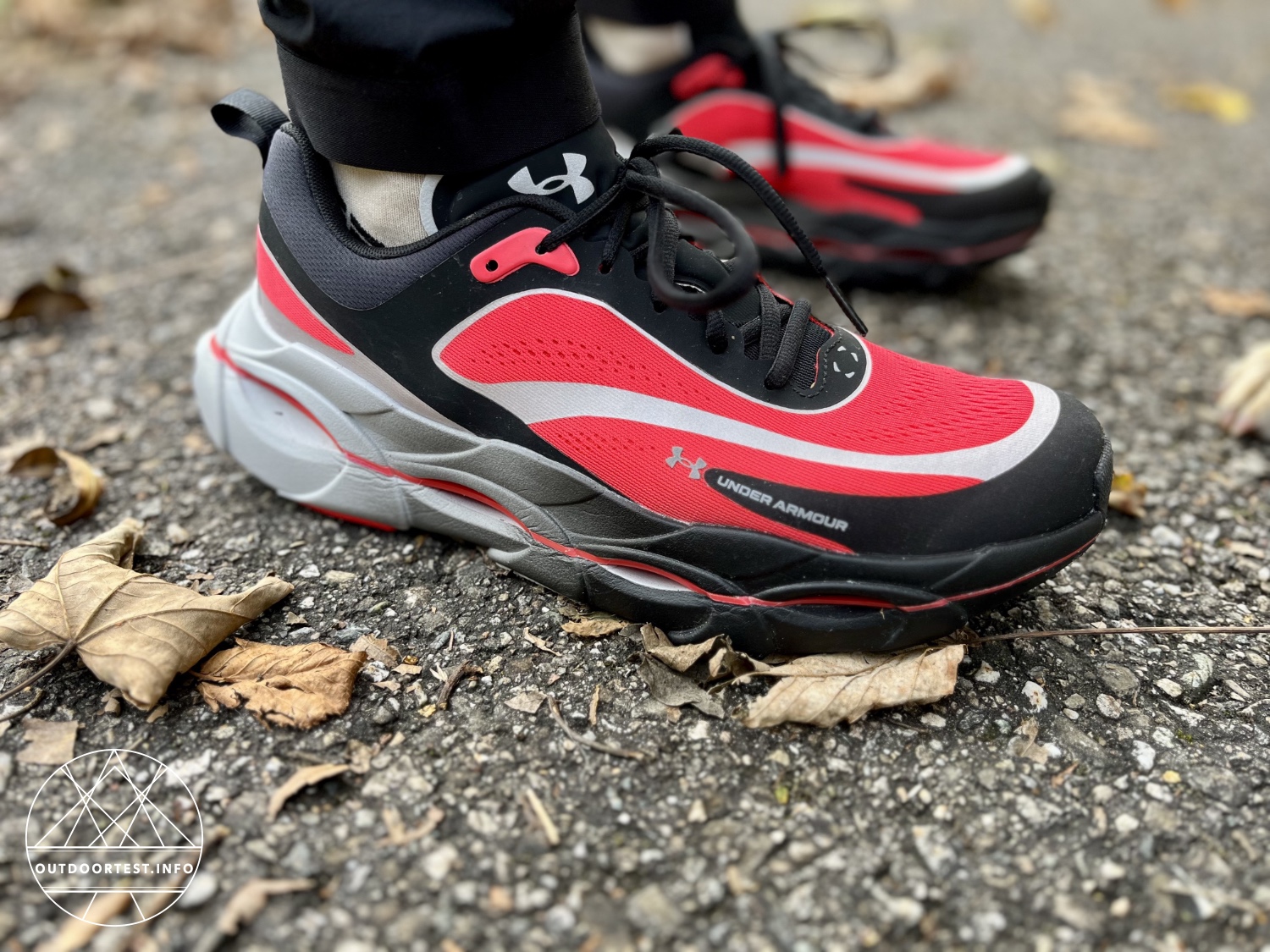 Under Armour Halo Racer