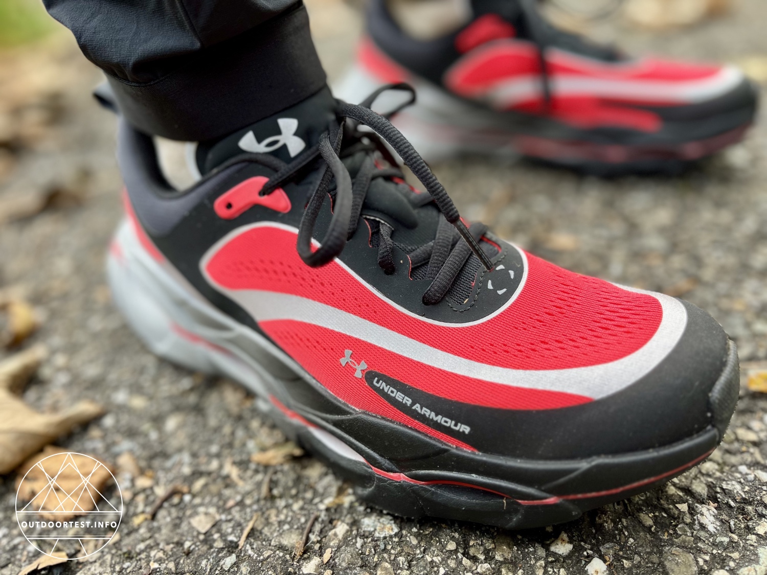 Under Armour Halo Racer