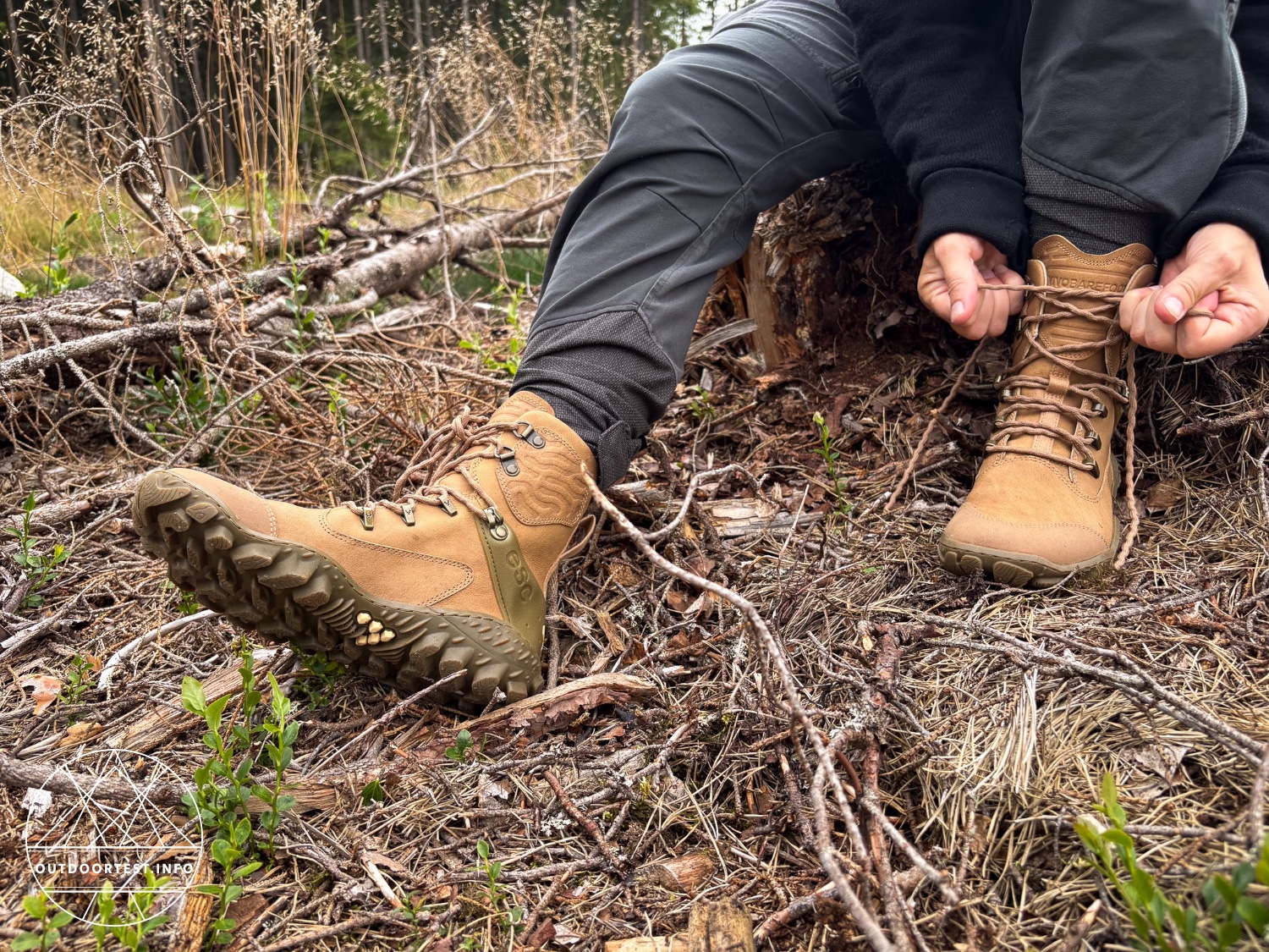 Vivobarefoot Desert ESC