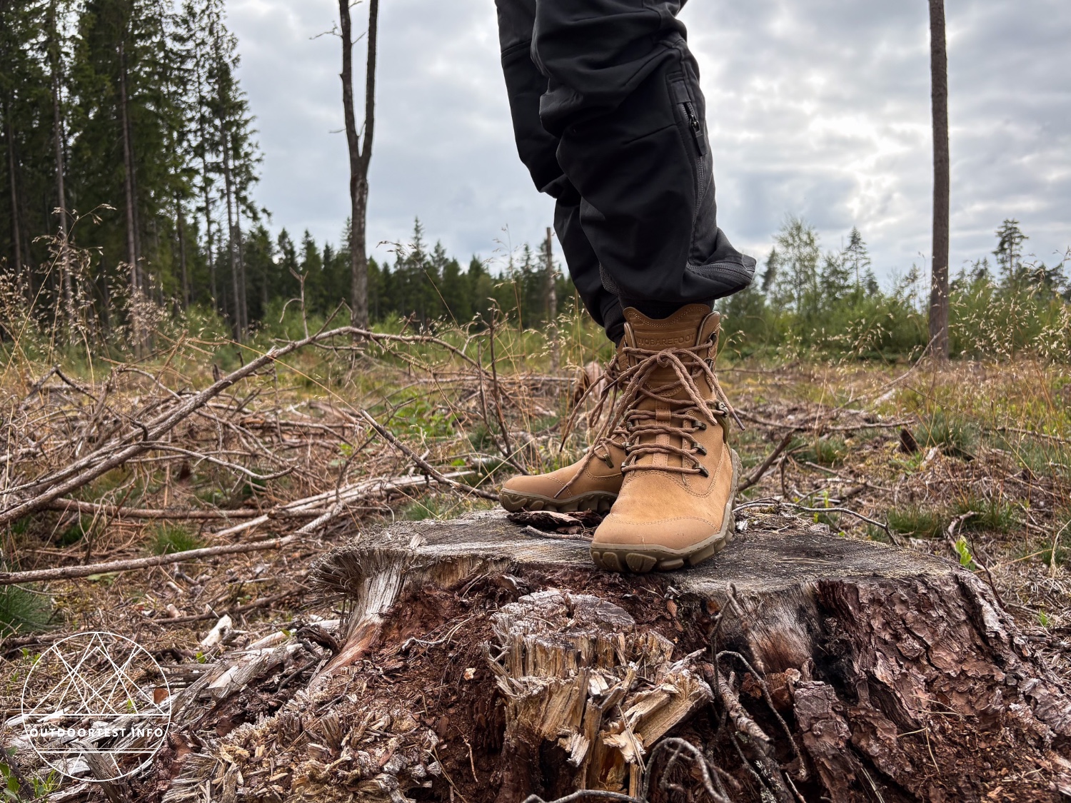 Vivobarefoot Desert ESC