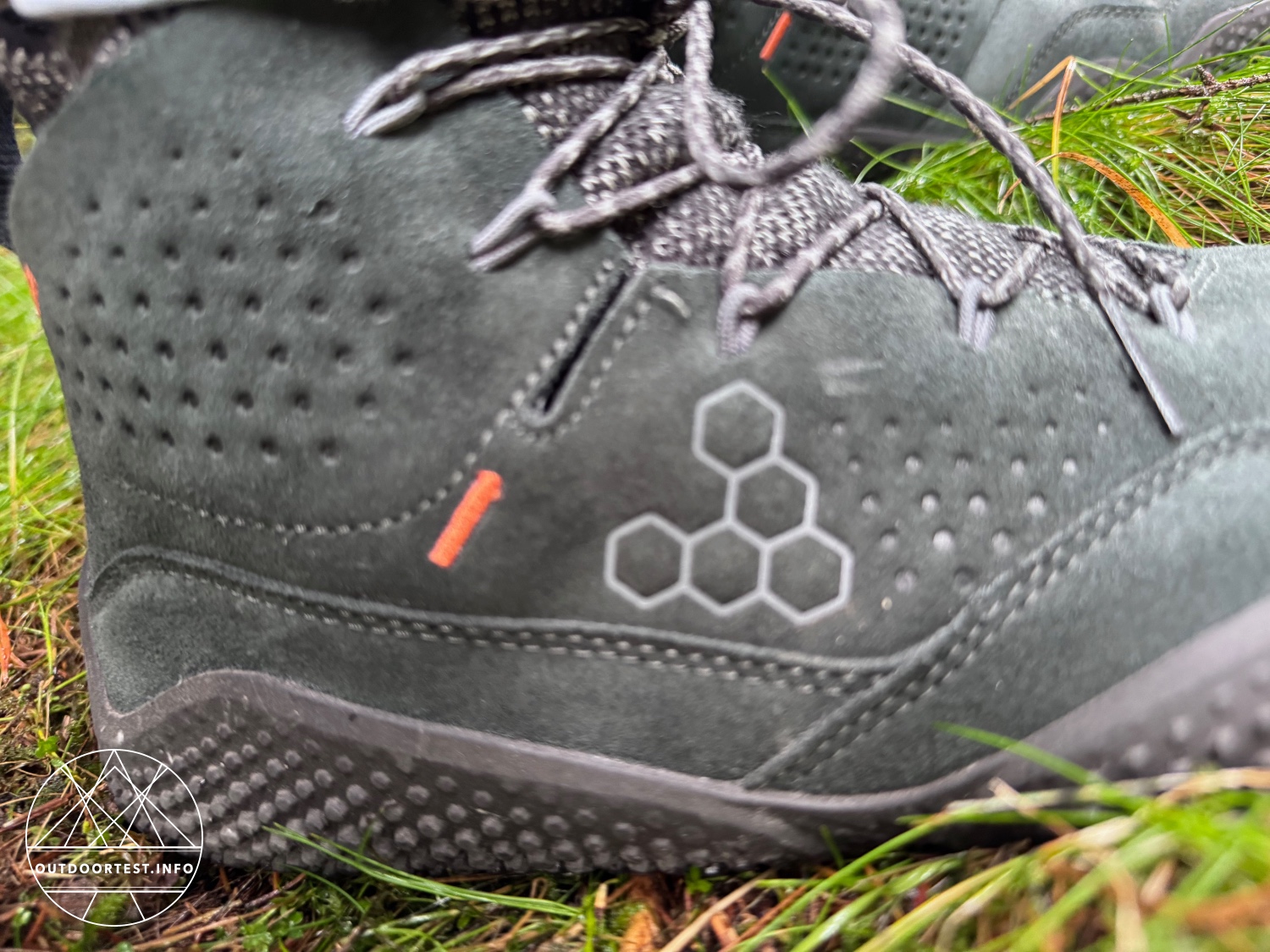 Vivobarefoot - Motus Studio Mid LTH Damen