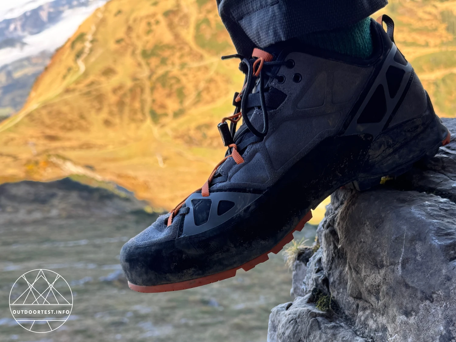 Aku - Zustiegsschus Rock II DFS GTX