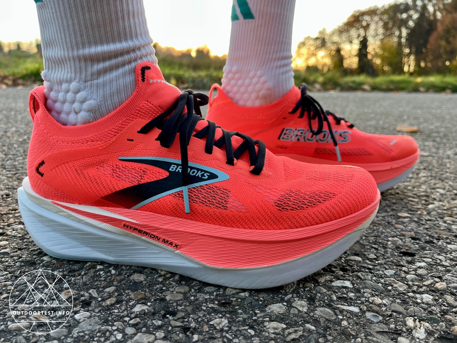 BROOKS Hyperion Max 3