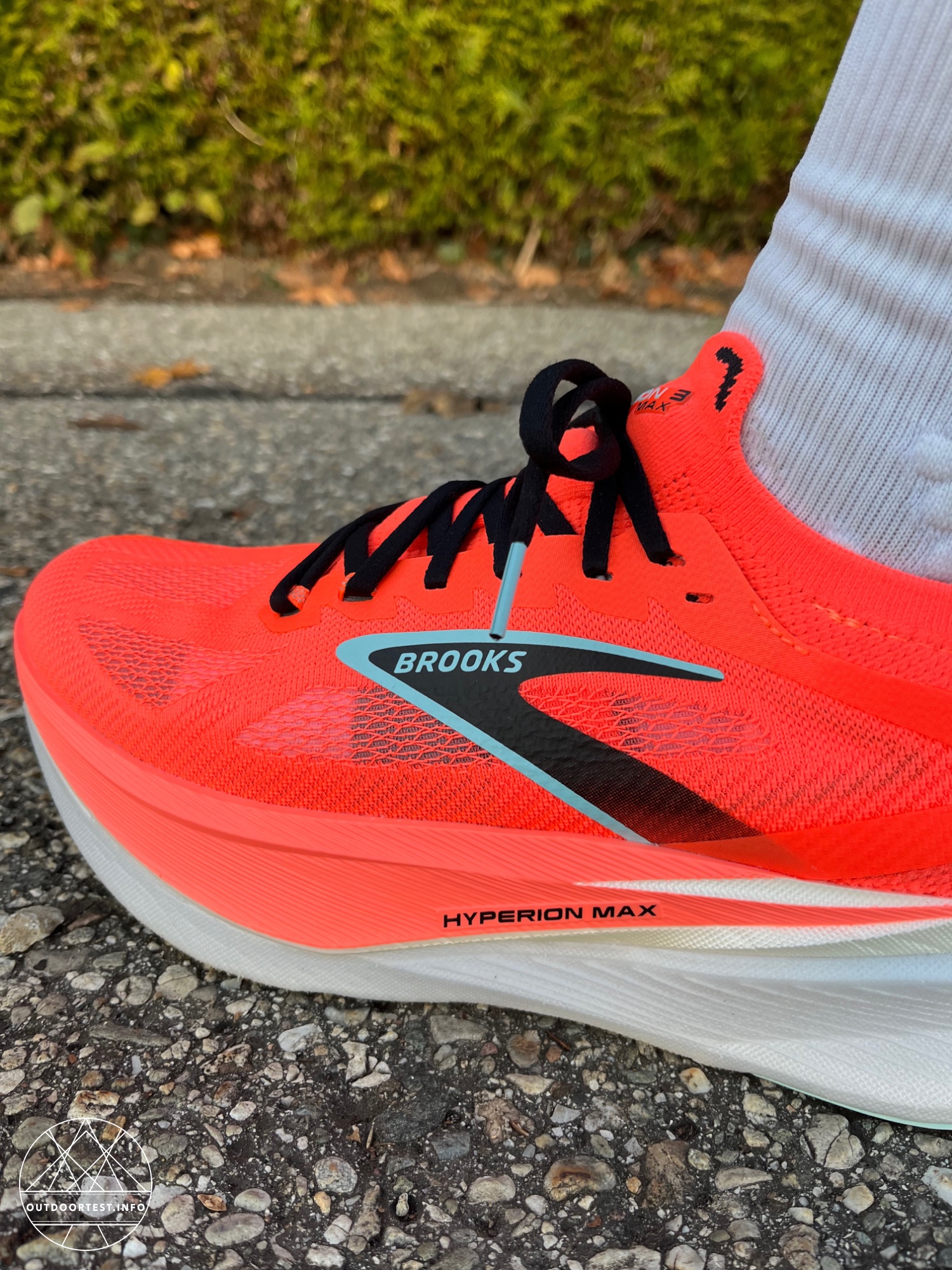 BROOKS Hyperion Max 3