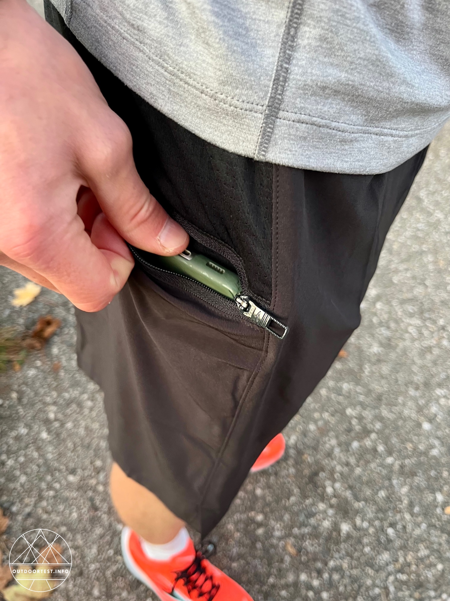 BROOKS Journey 7" 2-in-1 Short