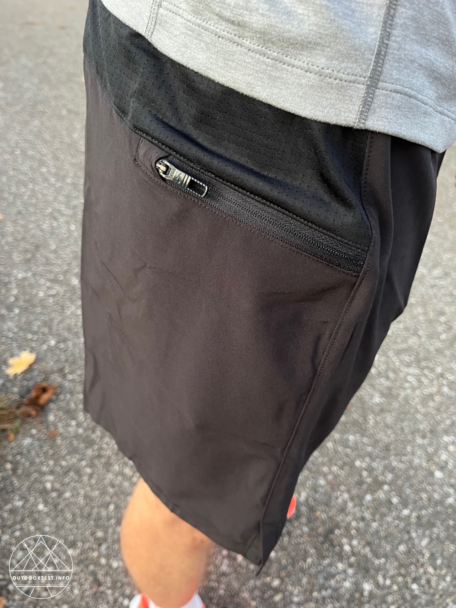 BROOKS Journey 7" 2-in-1 Short