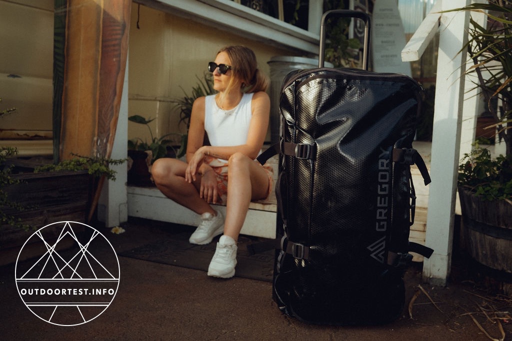 GREGORY Alpaca Wheeled Duffle 100